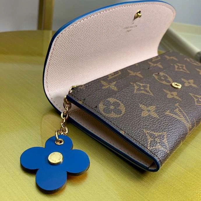 *MOMO--- M63895 item : A-B040H0129