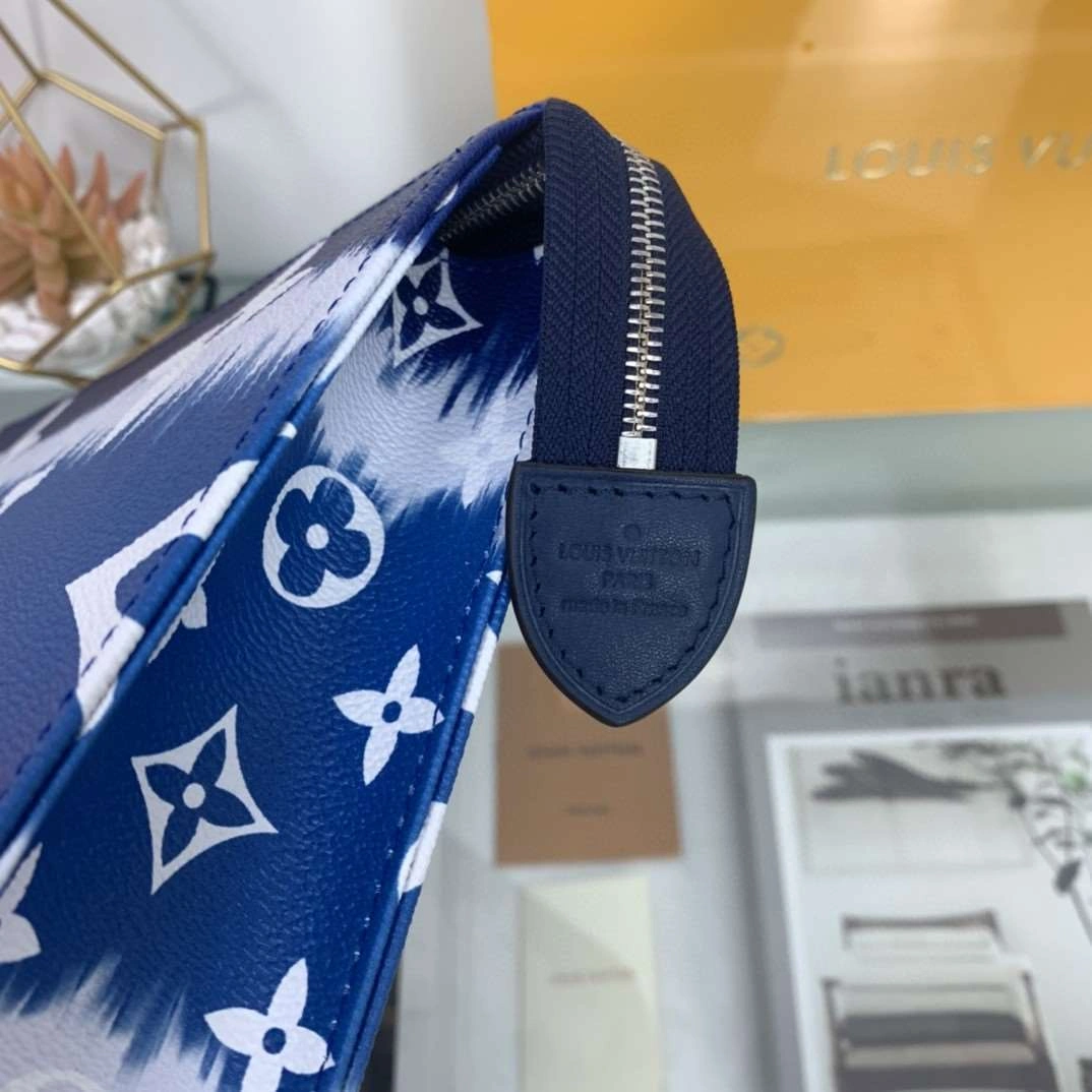 *MOMO--- M69136 cowhide item : A-B00G2947