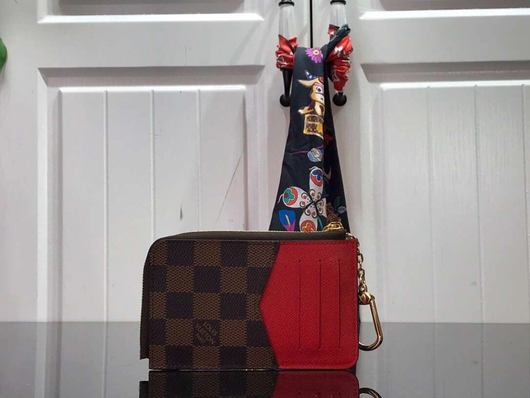 MOMO--- M69431 2 colour item :174B19E1510-2