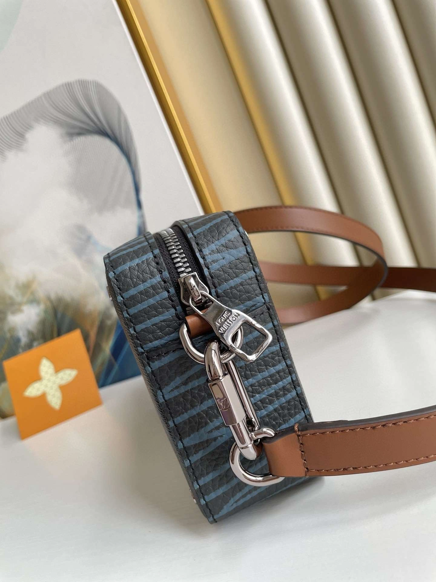 *MOMO--- M69688 item : A-B177G2858