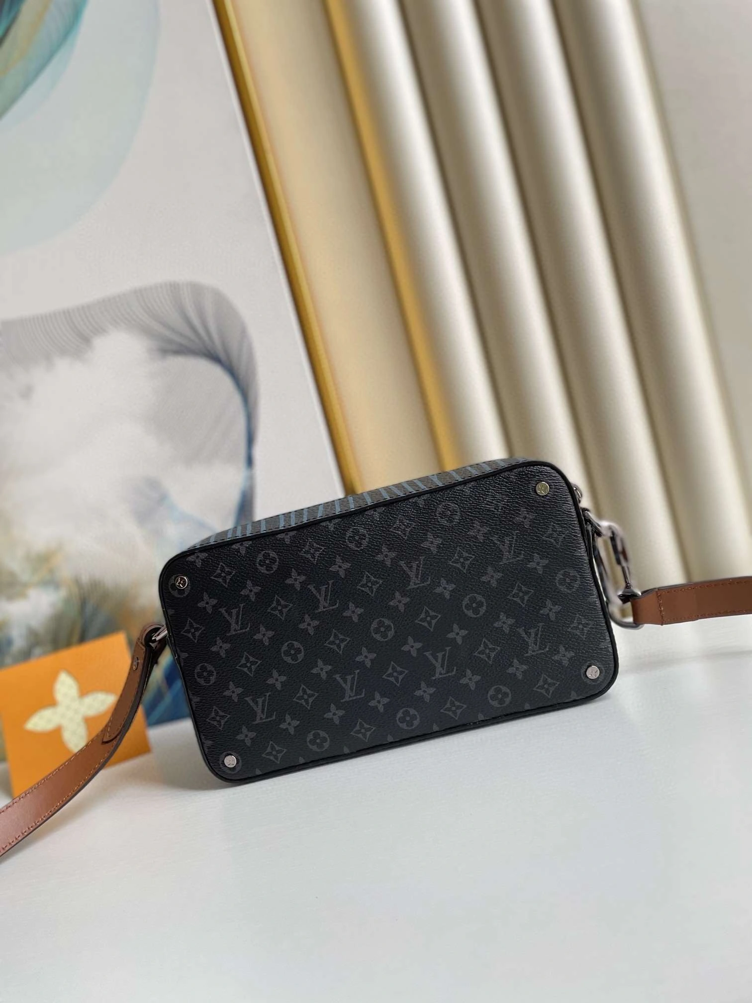 *MOMO--- M69688 item : A-B177G2858