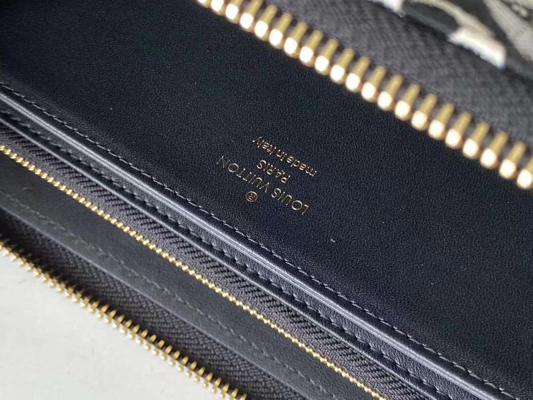 *MOMO--- M69994 item : A-B00H0215