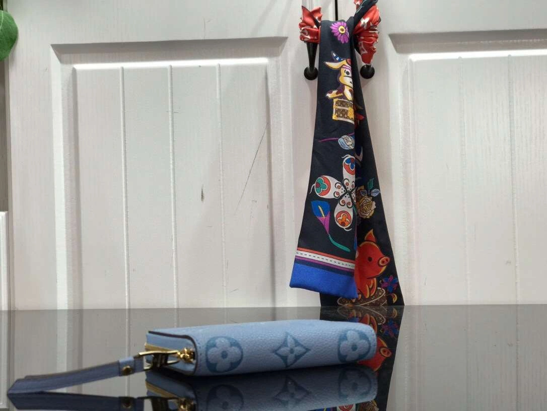 *MOMO--- M80408 ZIPPY 3 colour item :174B25E1915-3