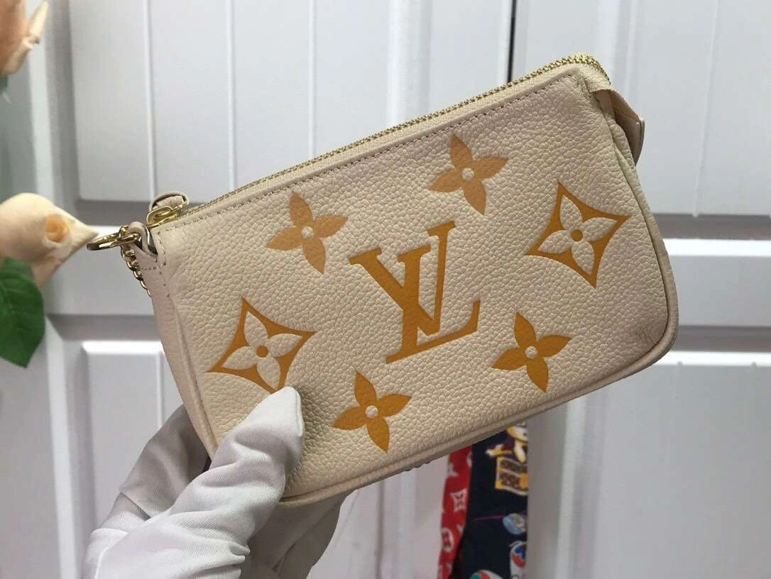 *MOMO--- M80501 2 colour item :174B24E1919-2