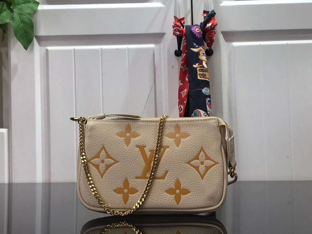 *MOMO--- M80501 2 colour item :174B24E1919-2
