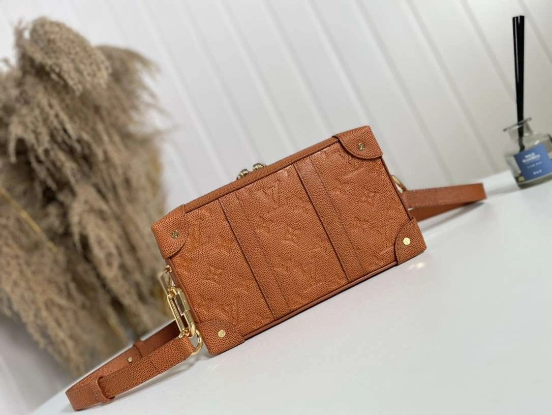 *MOMO--- M80549 item : A-B00G2938