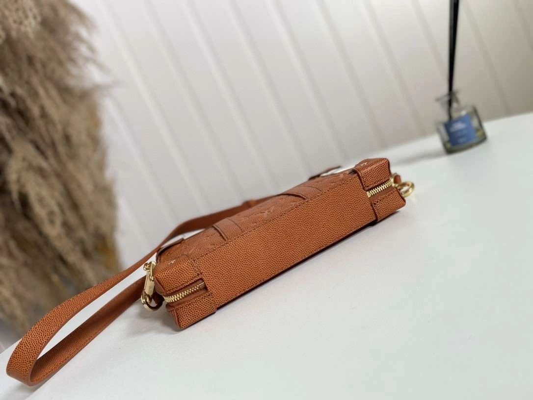 *MOMO--- M80549 item : A-B00G2938