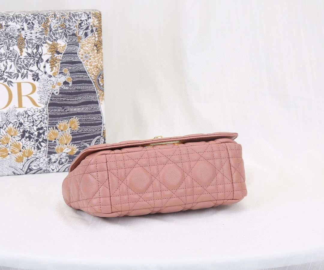 *MOMO--- M9241UWHC-M69P cowhide item : A-B00H0641L