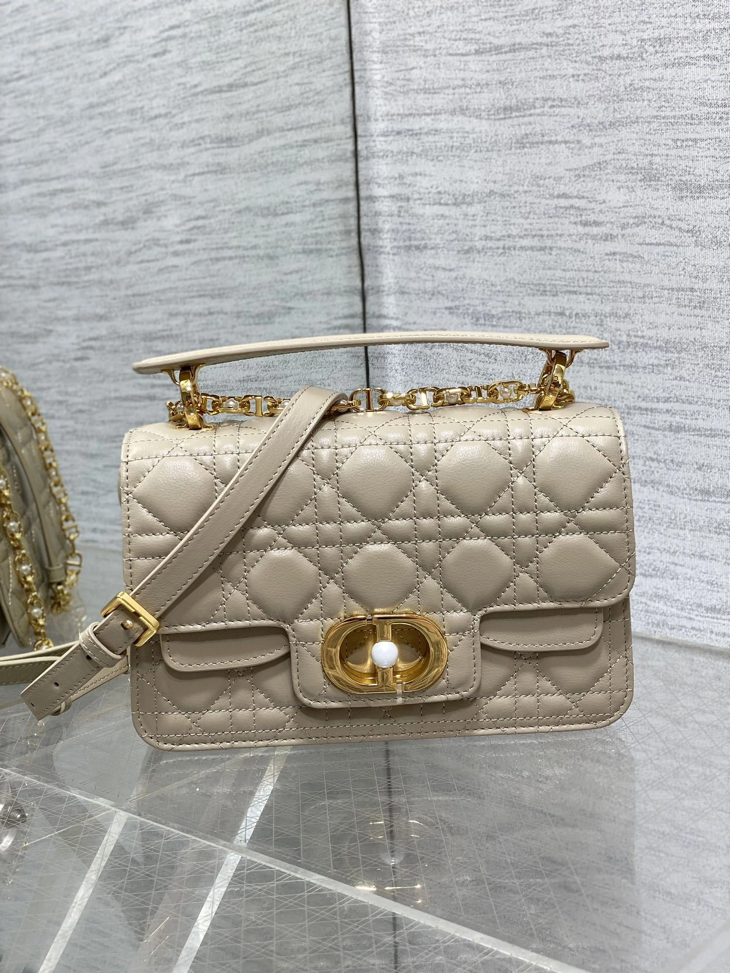 MOMO--- M9271UBHI-M51U Jolie cowhide item:D-B109D0634