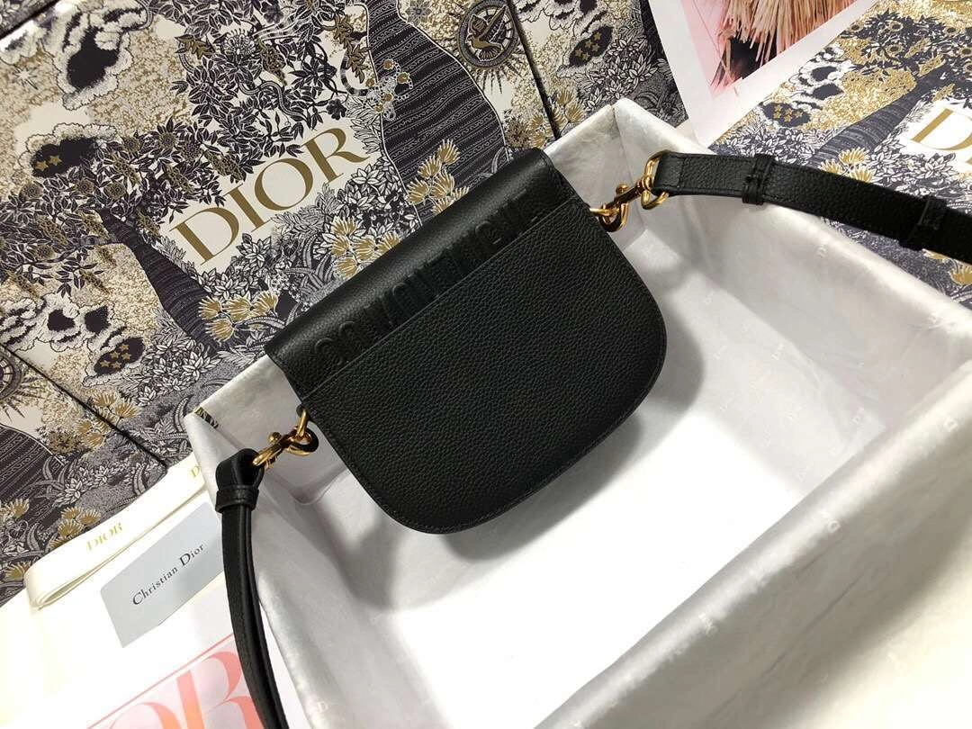 MOMO--- M9317 Bobby 2 colour item :063B00E2019-2