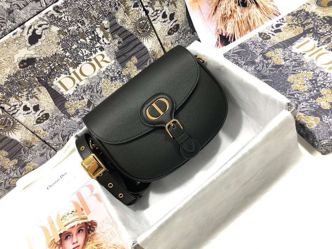 MOMO--- M9319 Bobby 2 colour item :063B00E2020-2