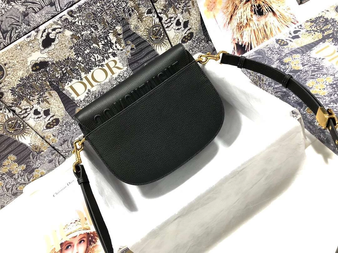MOMO--- M9319 Bobby 2 colour item :063B00E2020-2