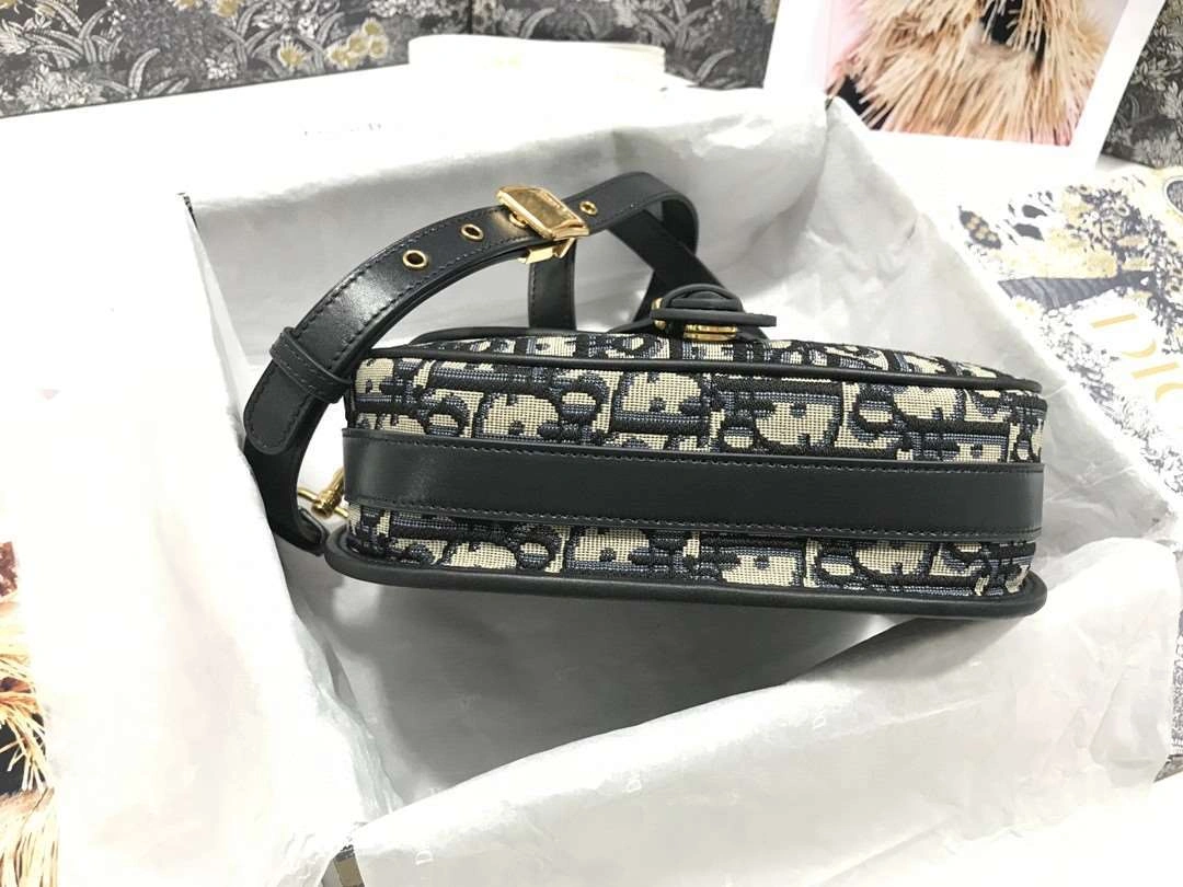*MOMO--- M9319 bobby item : A-B063H0420