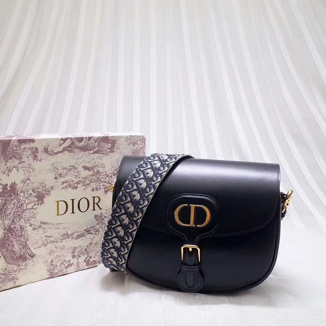 *MOMO--- M9320UMOB-M911 cowhide item : A-B00H0646L