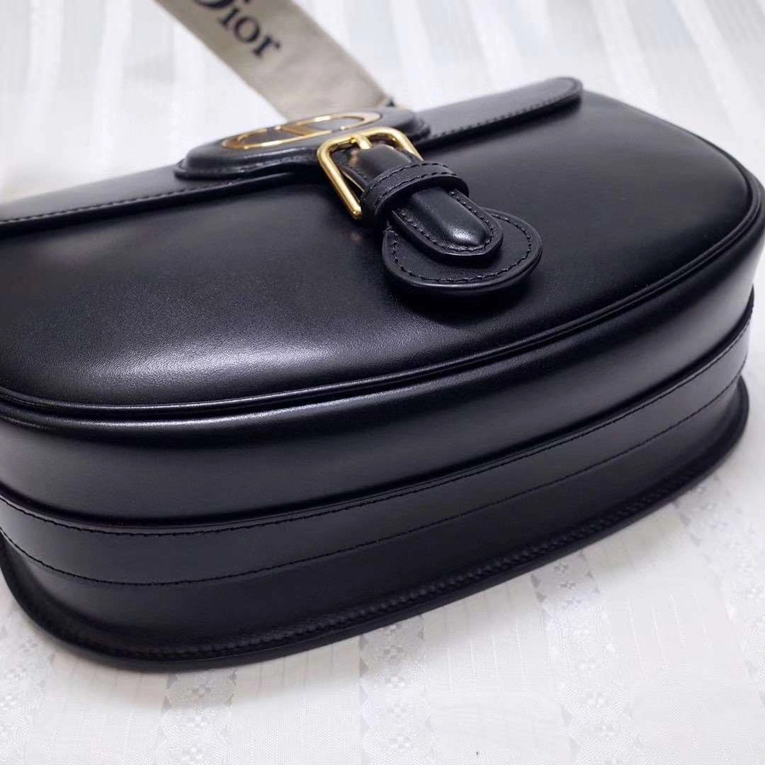 *MOMO--- M9320UMOB-M911 cowhide item : A-B00H0646L