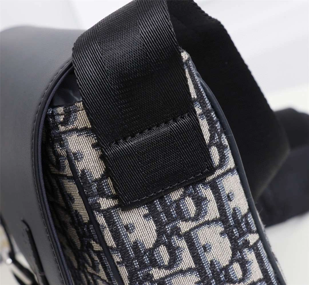 *MOMO--- M9994PTVY_M928 Oblique item : A-B00H0619L