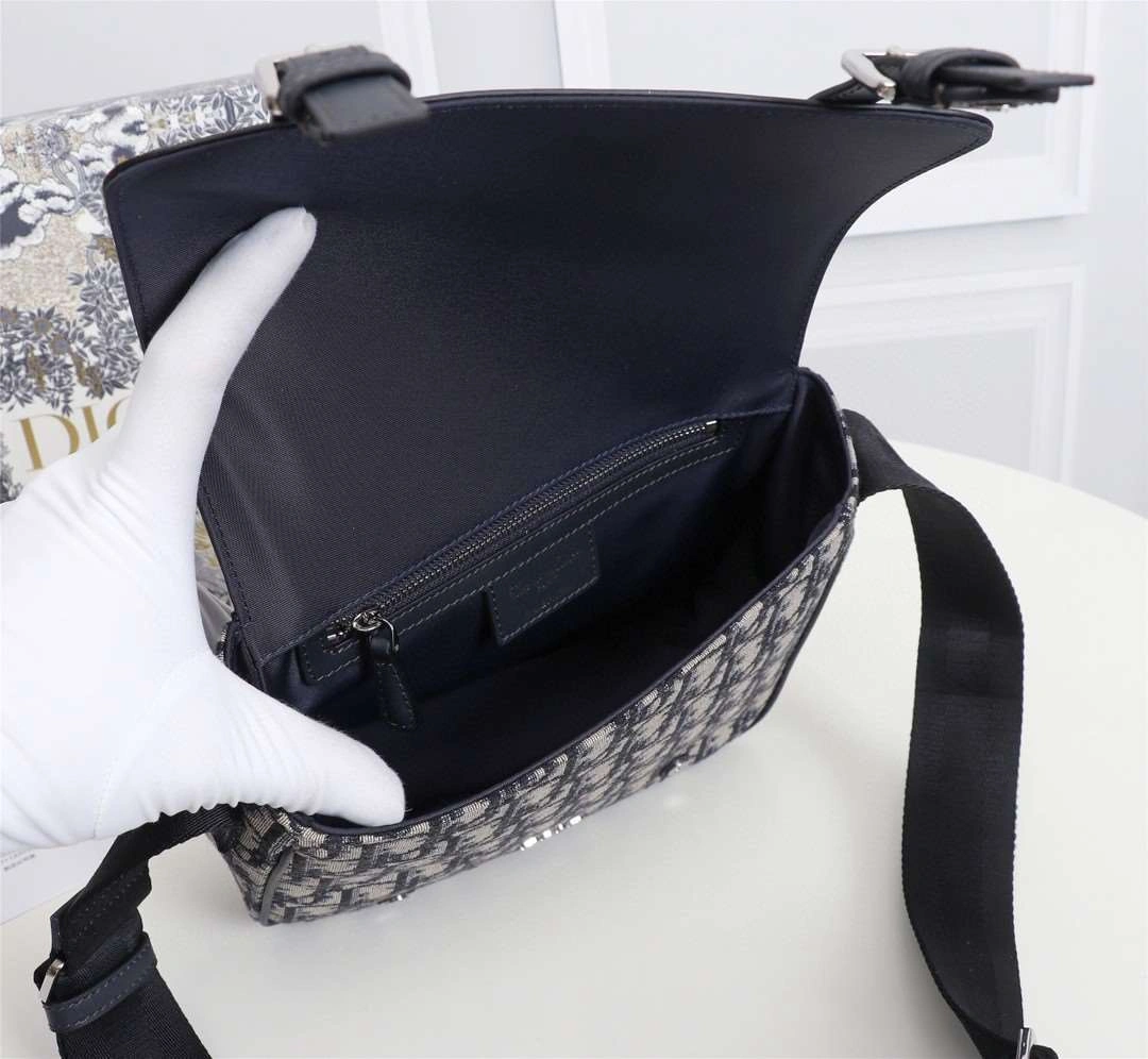 *MOMO--- M9994PTVY_M928 Oblique item : A-B00H0619L