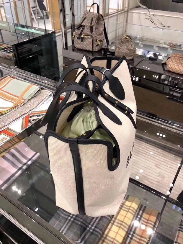 *MOMO----Multiple colors CALF SKIN Canvas，item : 278B57A0253-2