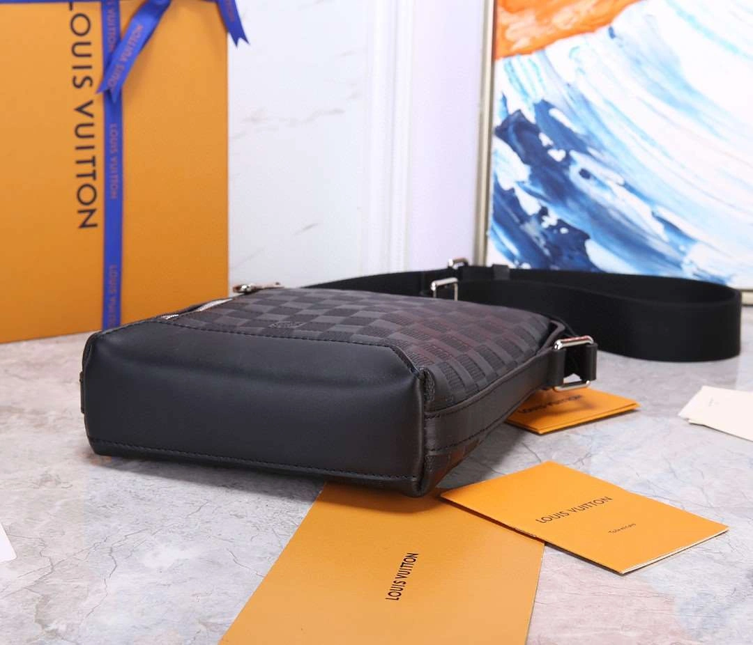 *MOMO--- N40122 cowhide item : A-B202G3010