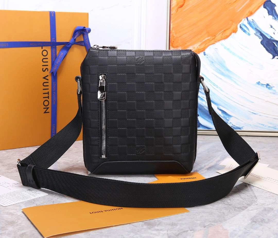 *MOMO--- N40122 cowhide item : A-B202G3010