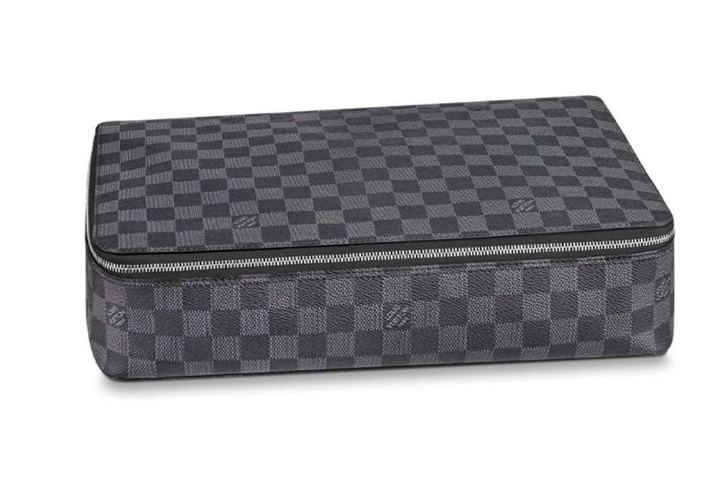 *MOMO--- N40185 cowhide item : A-B00G3129