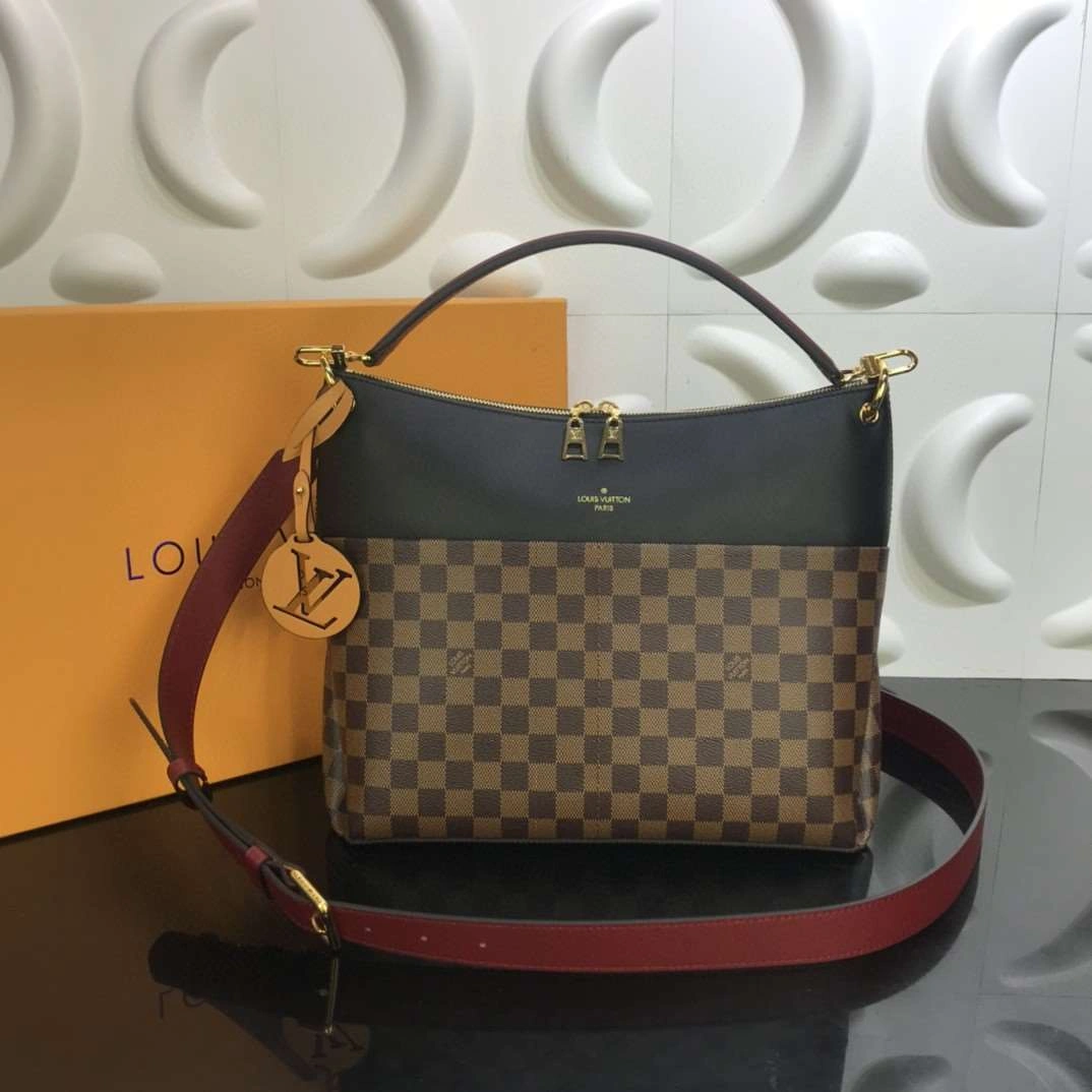 *MOMO--- N40369 Calfskin item : A-B00G3027