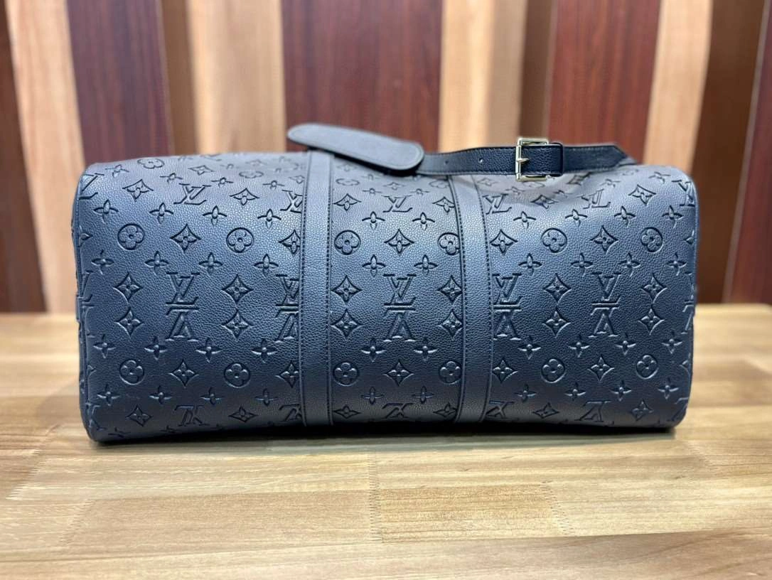 *MOMO--- N41416 cowhide item : A-B00G2861