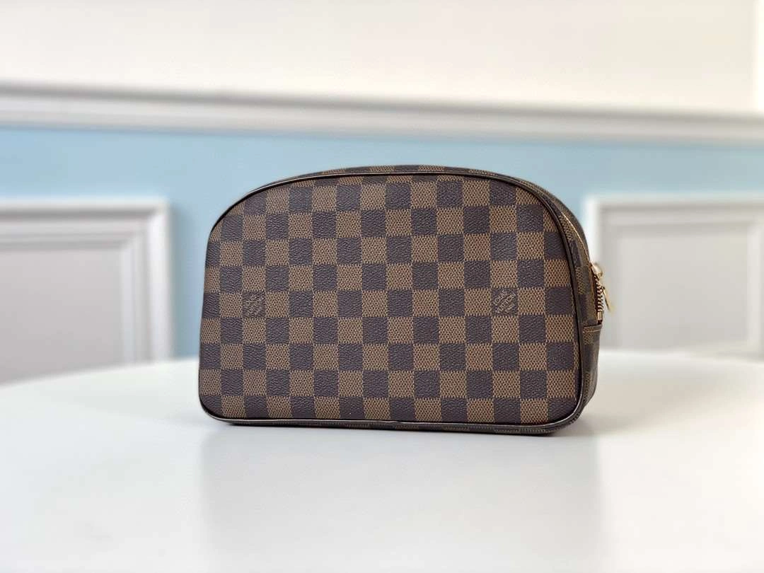 *MOMO--- N47624 item : A-B00G3108
