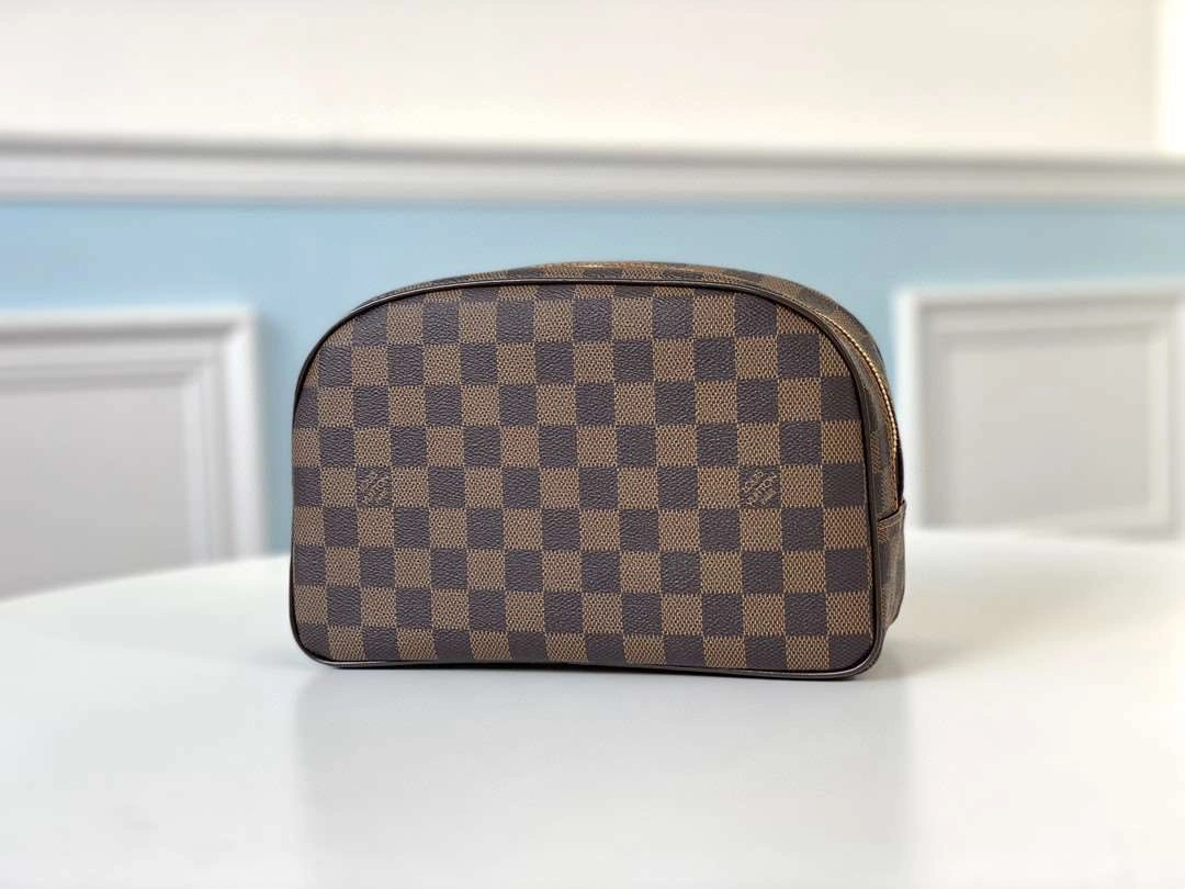 *MOMO--- N47624 item : A-B00G3108