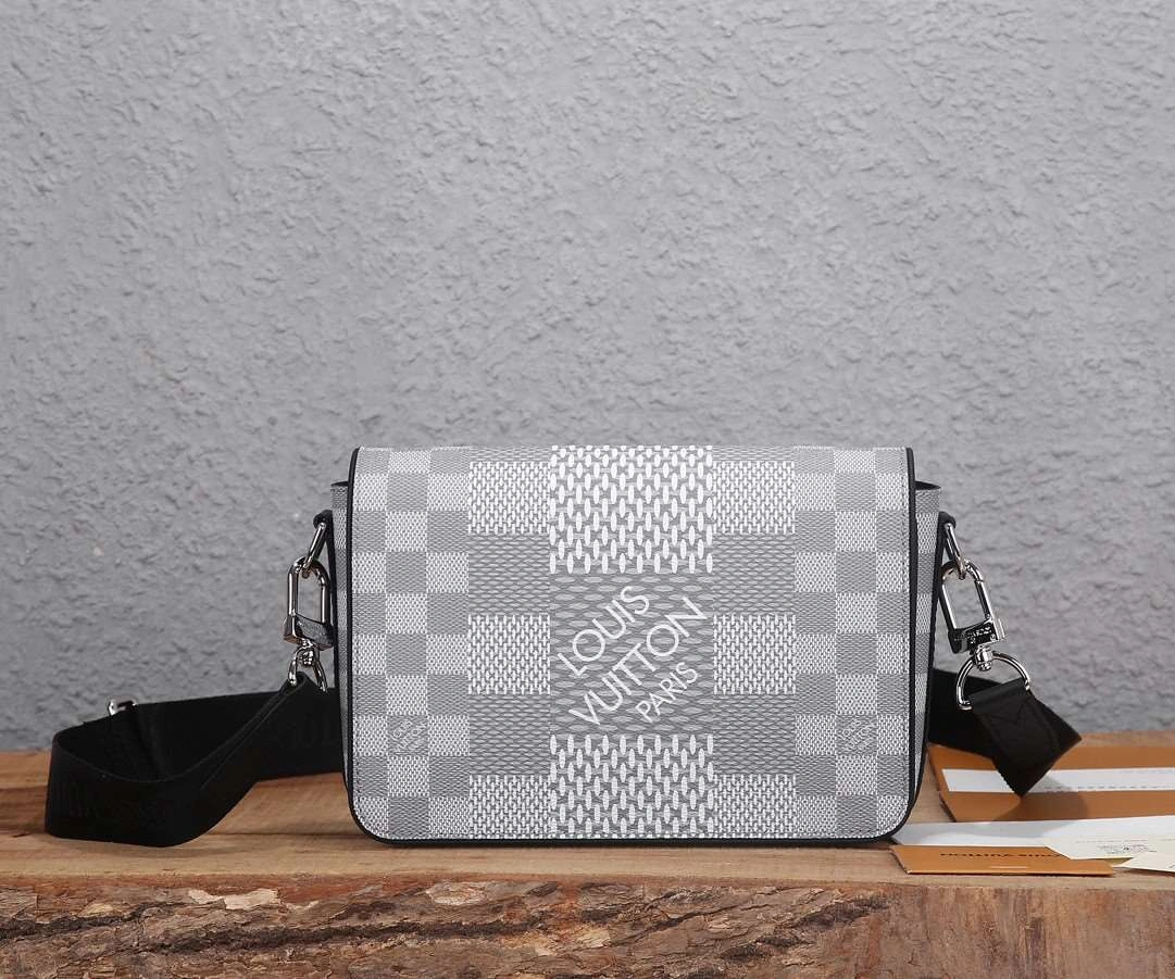 *MOMO--- N50014 cowhide item : A-B340H0240