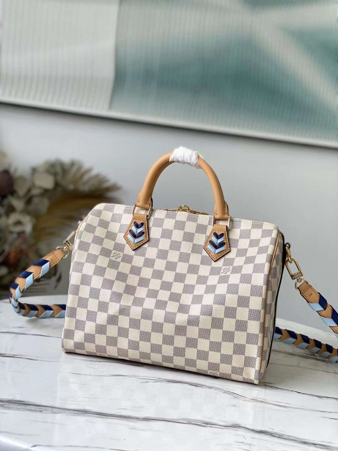 *MOMO--- N50054 item : A-B116H0229