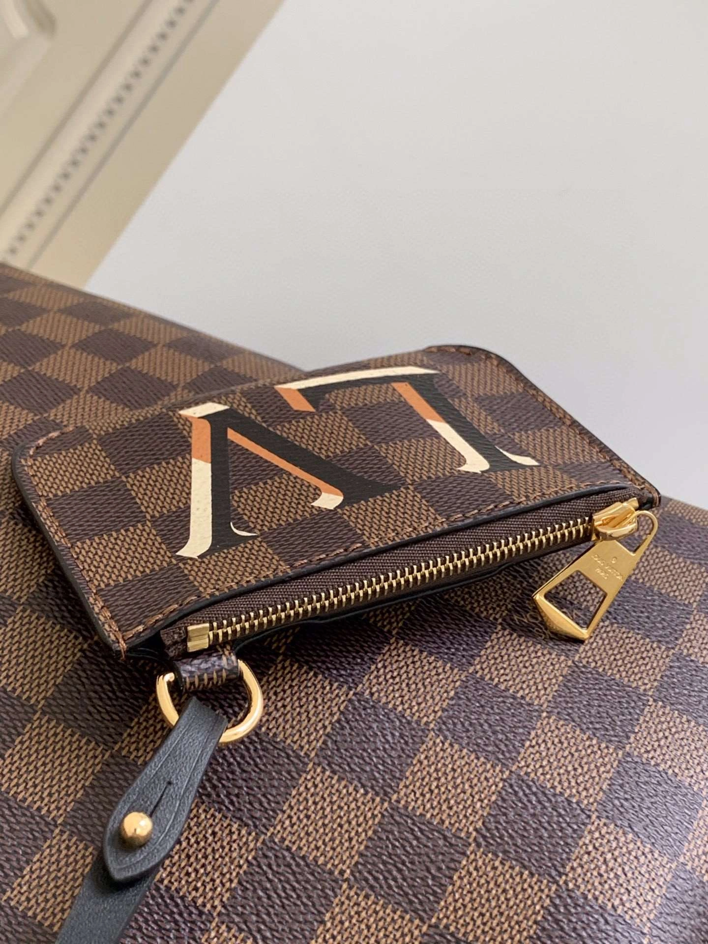*MOMO--- N60294 item : A-B282H0221
