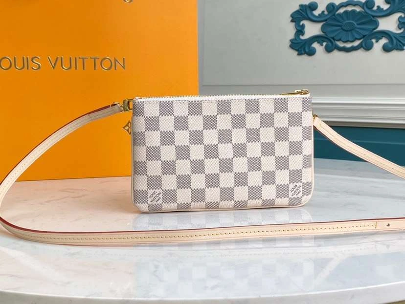 *MOMO--- N60460 cowhide item : A-B330G2815