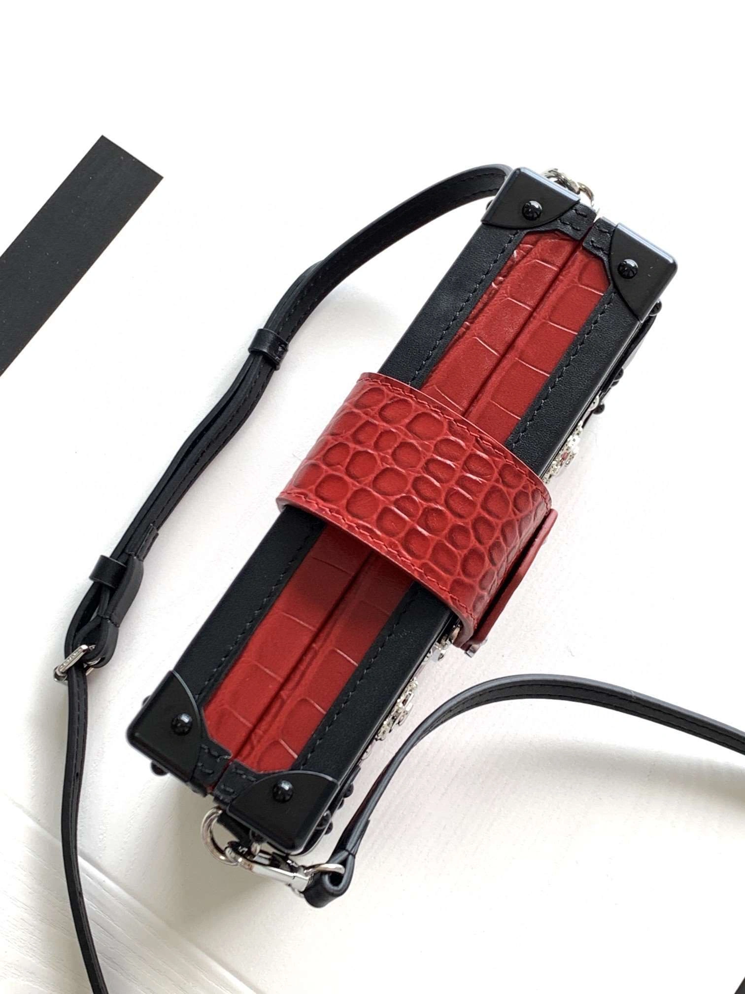 *MOMO--- N97291 item : A-B00G3107
