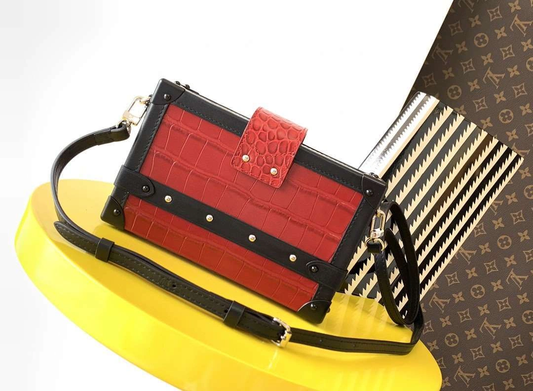 *MOMO--- N97291 item : A-B00G3107