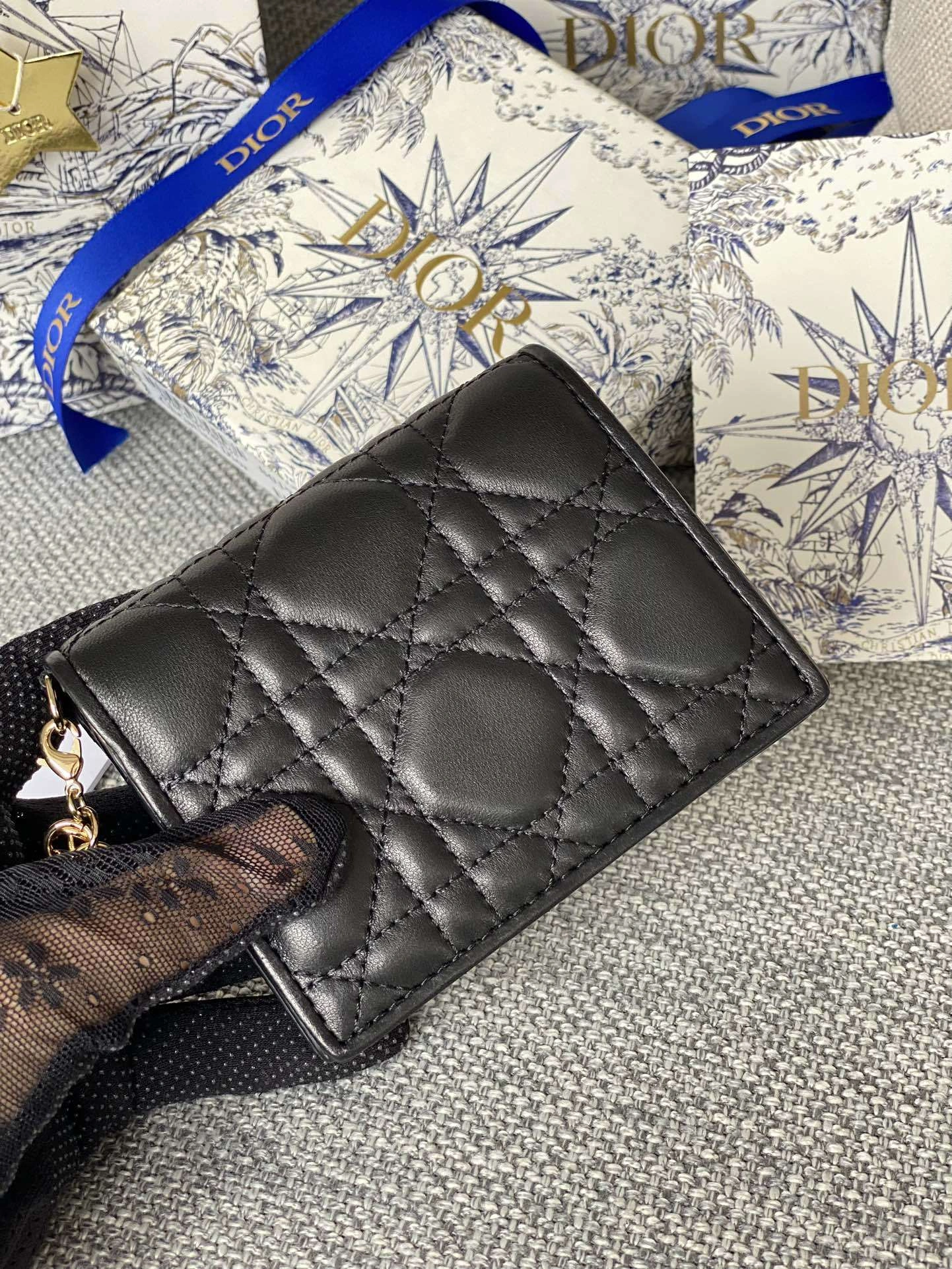 MOMO--- S0178ONMJ-M900 sheepskin item:D-B109D0627