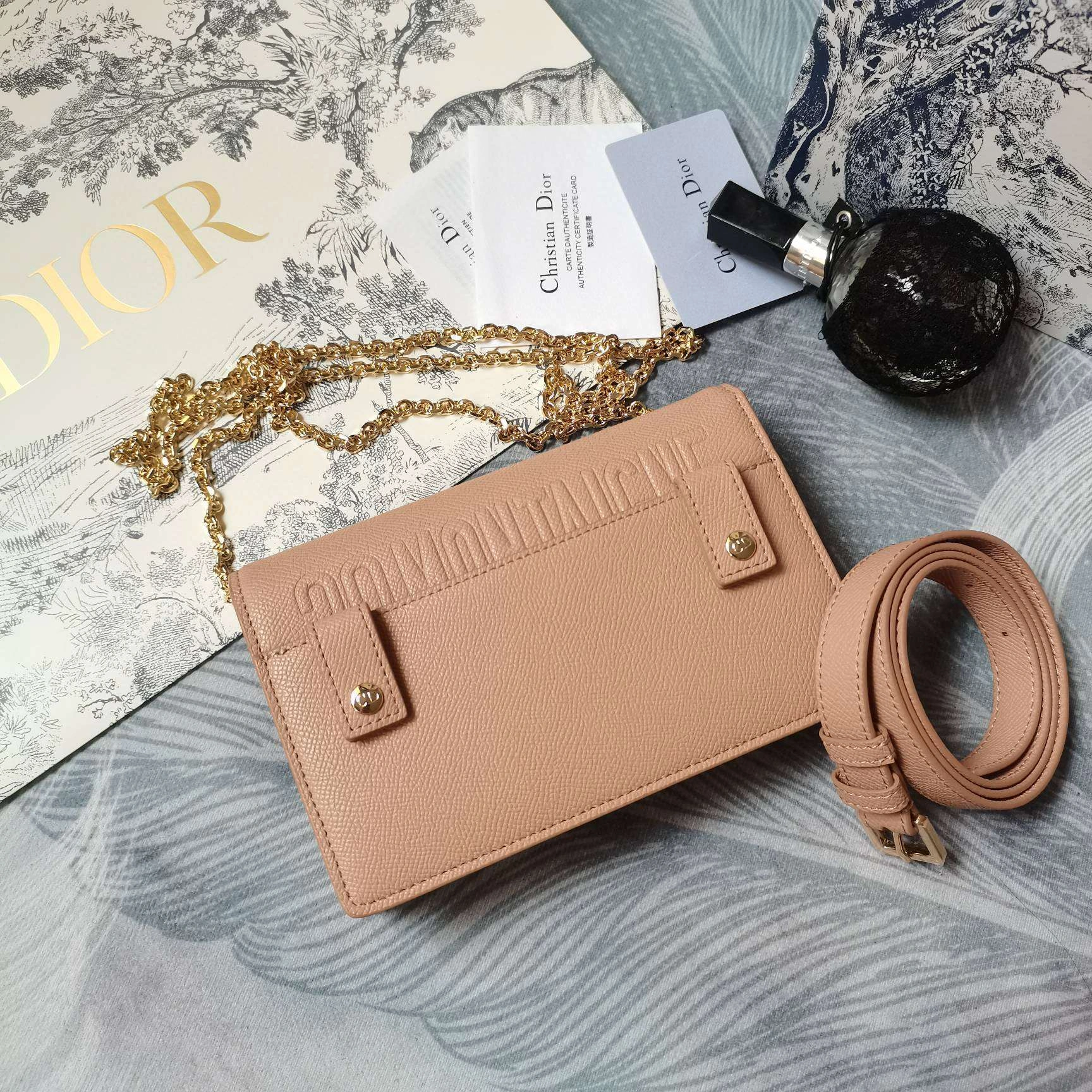 *MOMO--- S2086OBAE-M49P cowhide item : A-B00H2308A