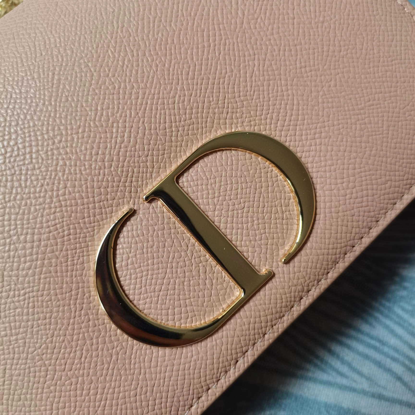*MOMO--- S2086OBAE-M49P cowhide item : A-B00H2308A