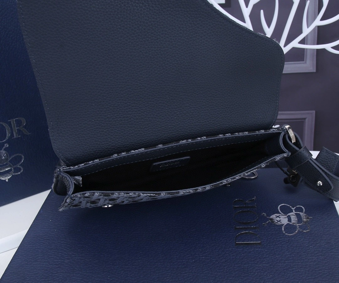 MOMO--- SADDLE item : A-B063H0373