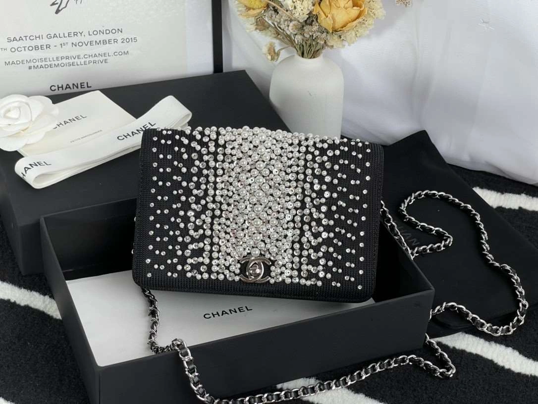 *MOMO--- WOC item : A-B009G2637