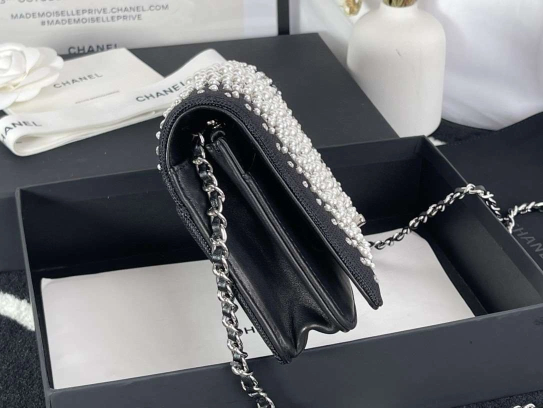 *MOMO--- WOC item : A-B009G2637