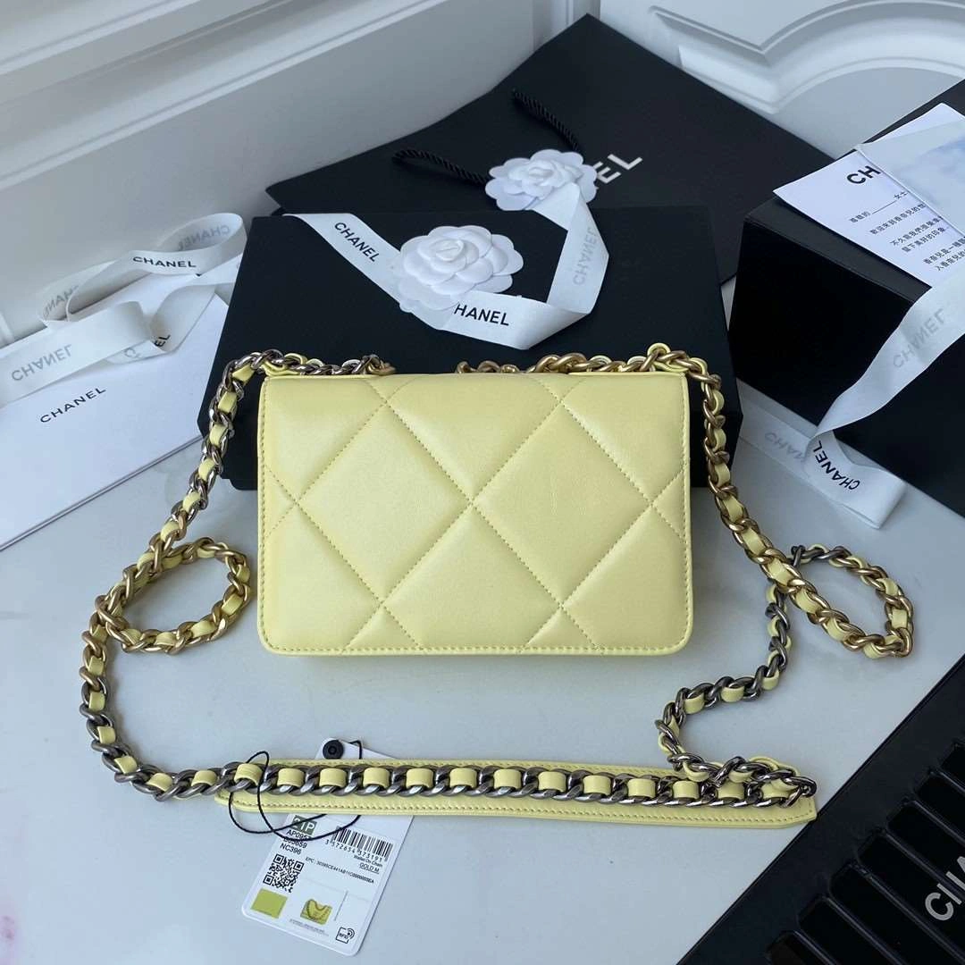 *MOMO--- Woc Lambskin item : A-B307G2603