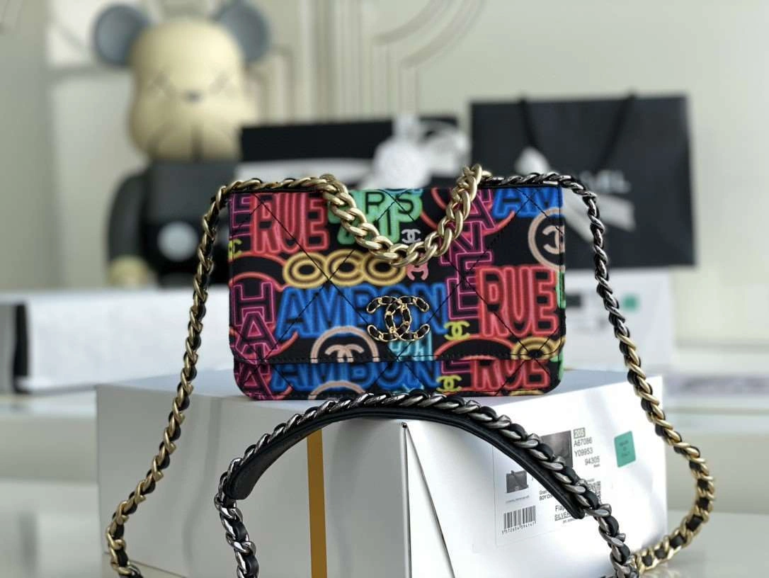 *MOMO--- Woc item : 00B75G2448