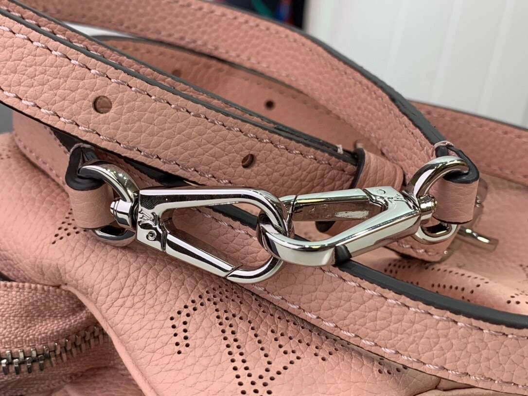 MOMO--- cowhide M80092 3 colour item :174B58E1503-3