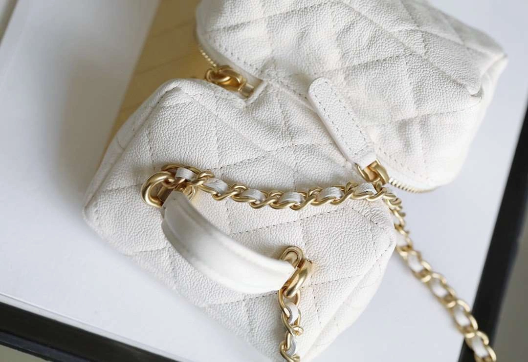 *MOMO--- cowhide item : 00B00G2296