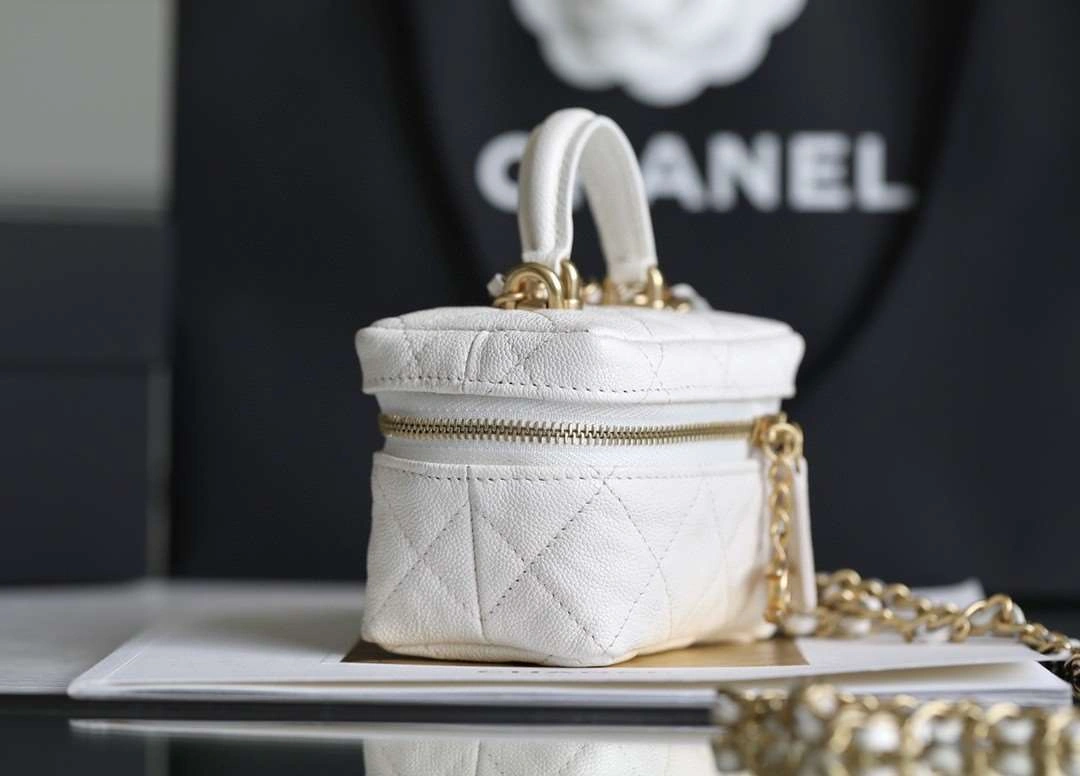 *MOMO--- cowhide item : 00B00G2296