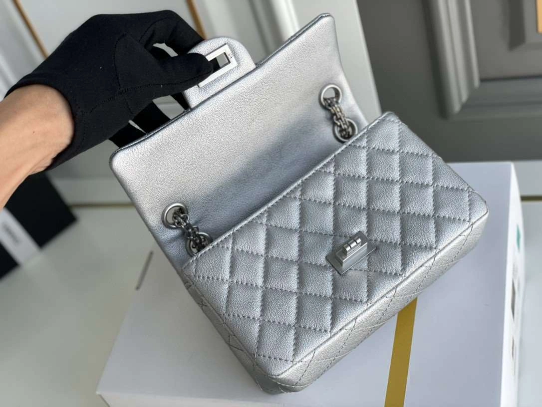 *MOMO--- cowhide item : 00B115G2339