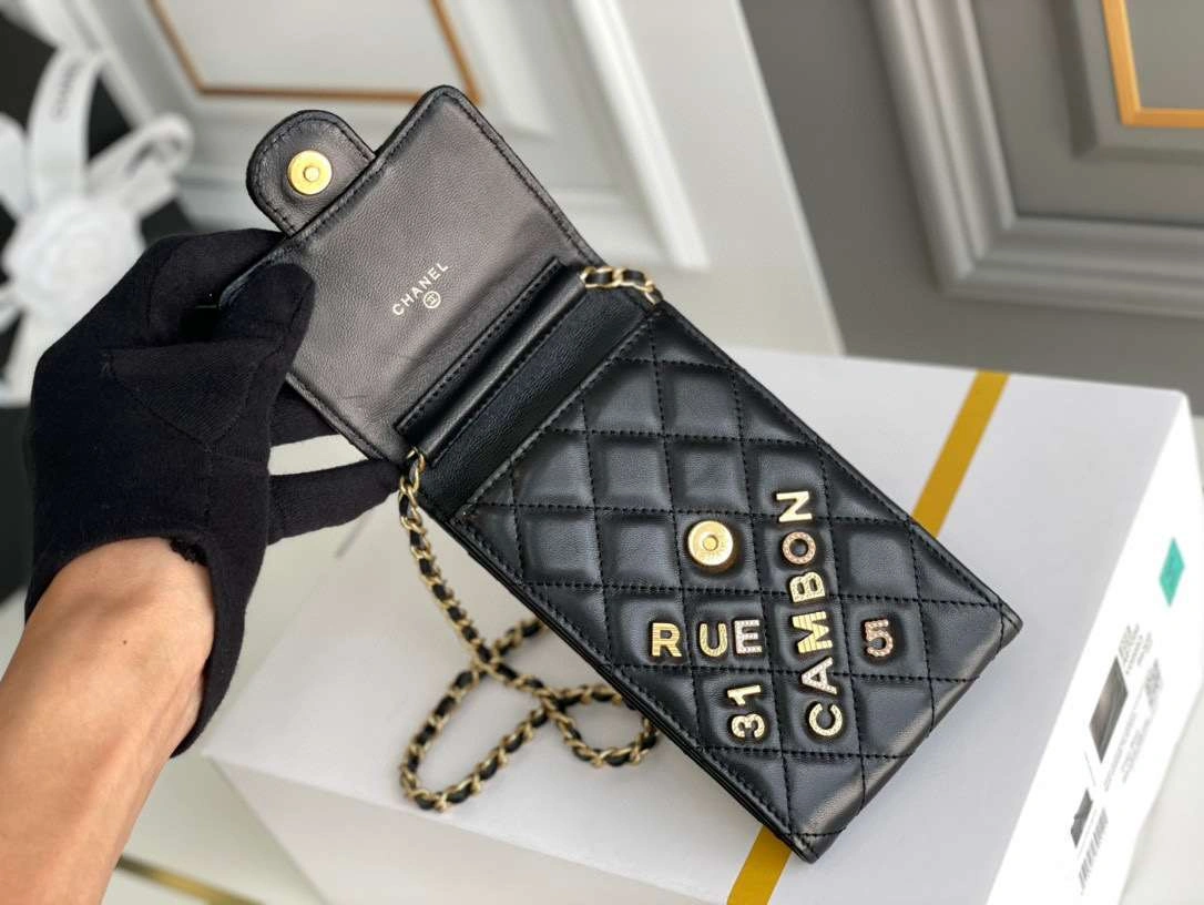 *MOMO--- cowhide item : 177B00G2204