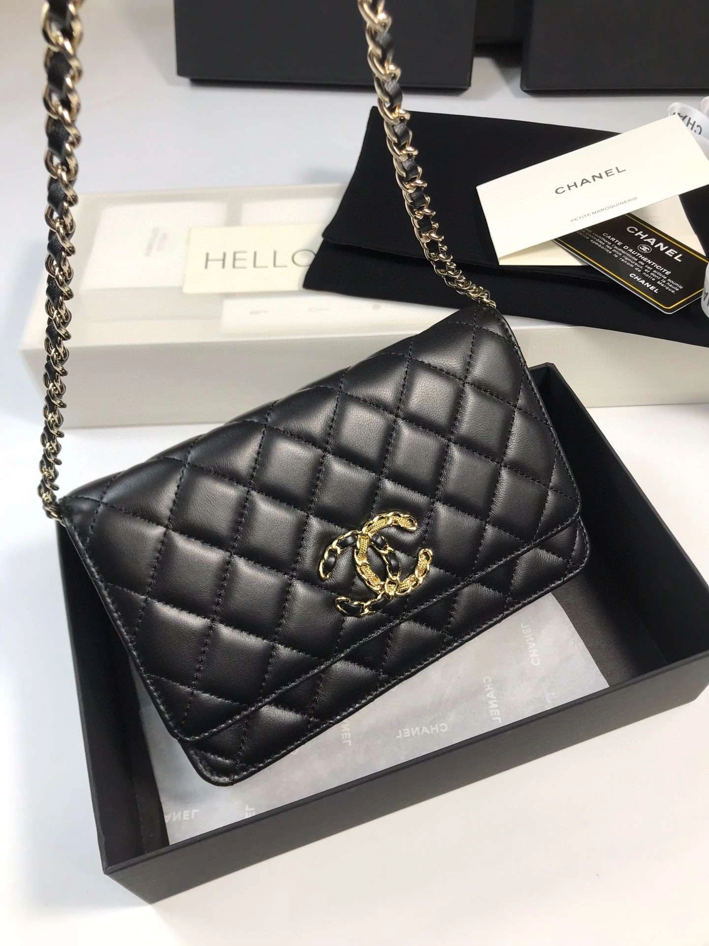 *MOMO--- cowhide item : A-B00G2848