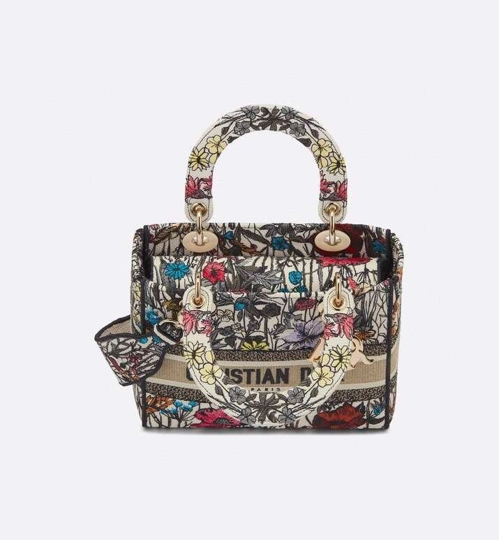 *MOMO--- embroidery item :063B00E2043